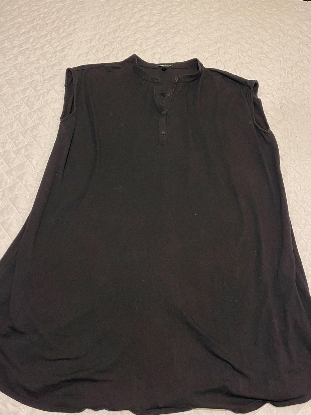Eileen Fisher Black Sleeveless Henley Tank